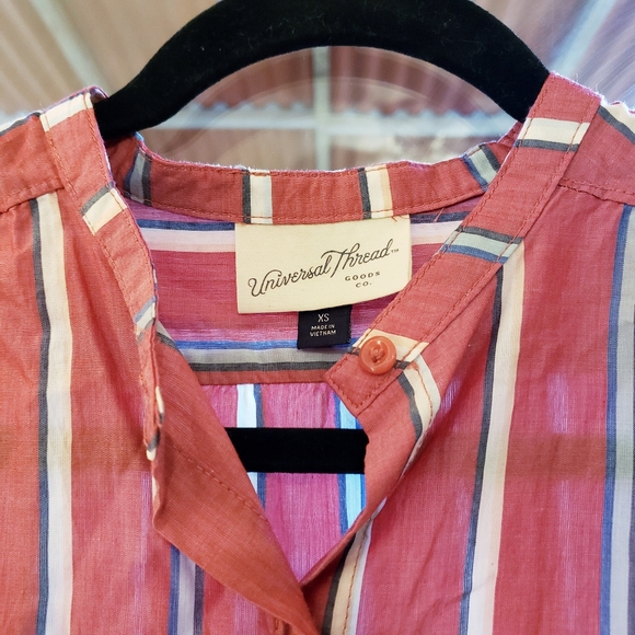 Women's Relaxed Striped Blouse (new) - Picture 2 of 3